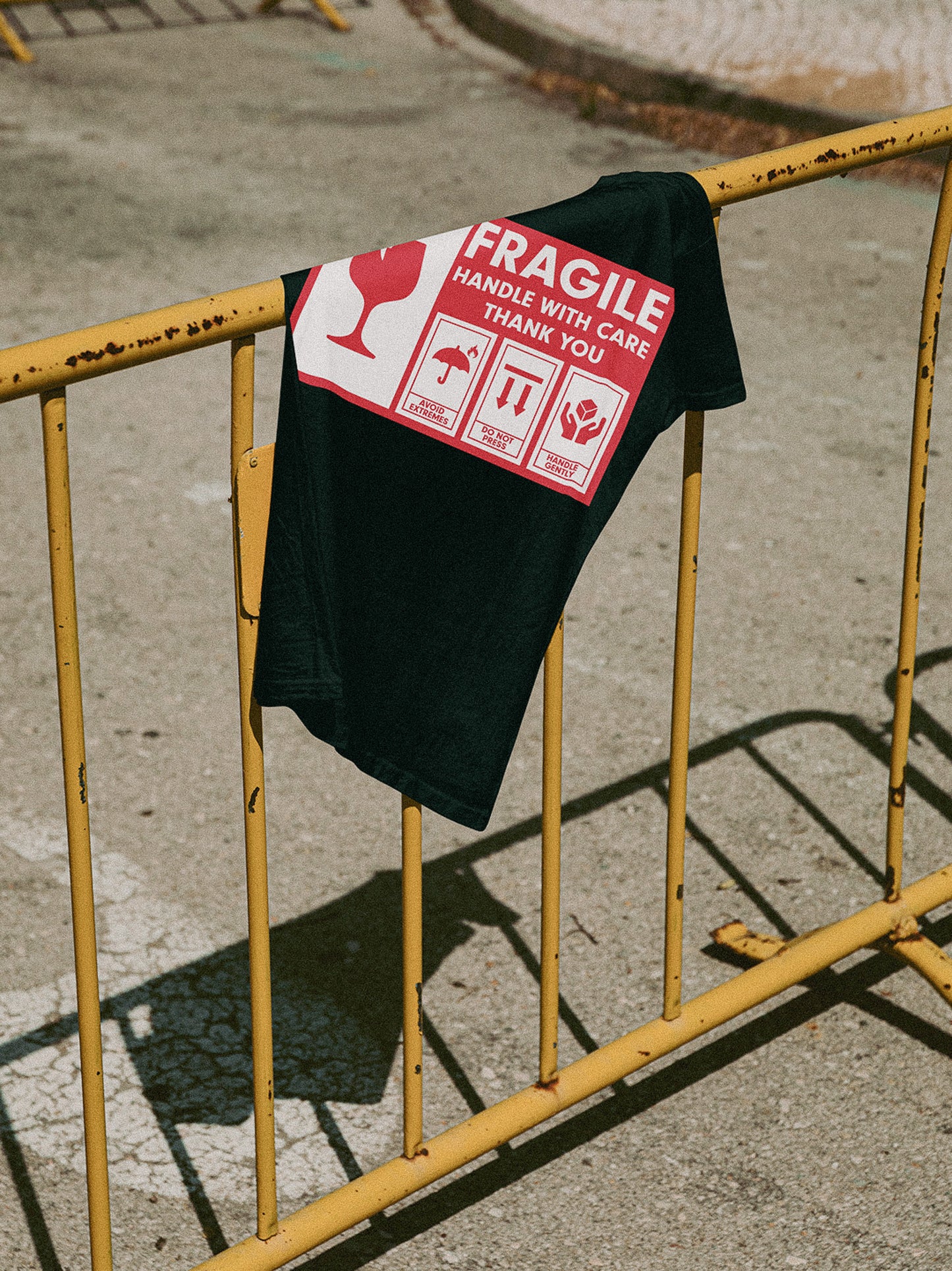 Fragile - Handle with care, 100% Oranic Cotton