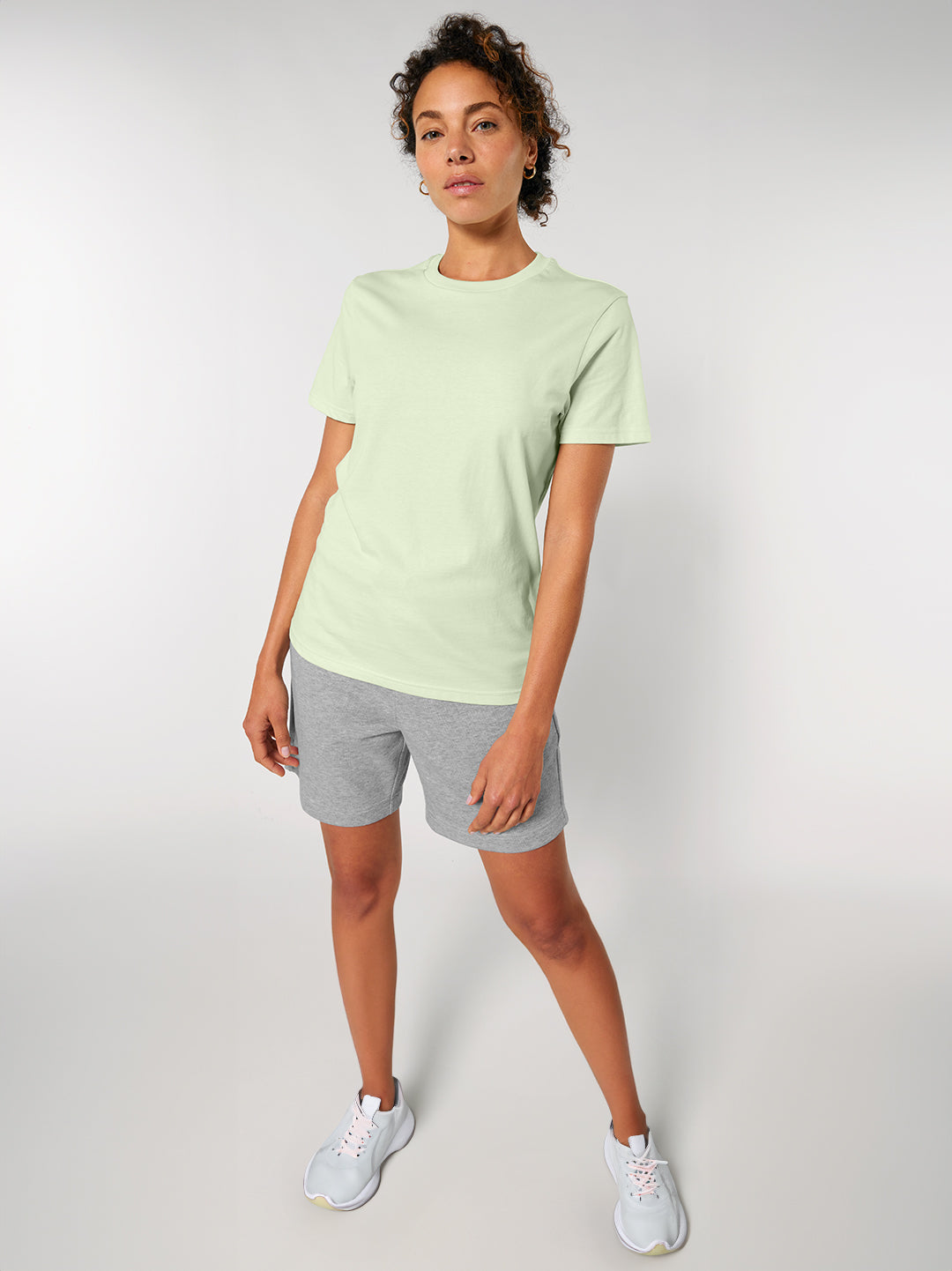 Everyday Light T-Shirt | Stem Green